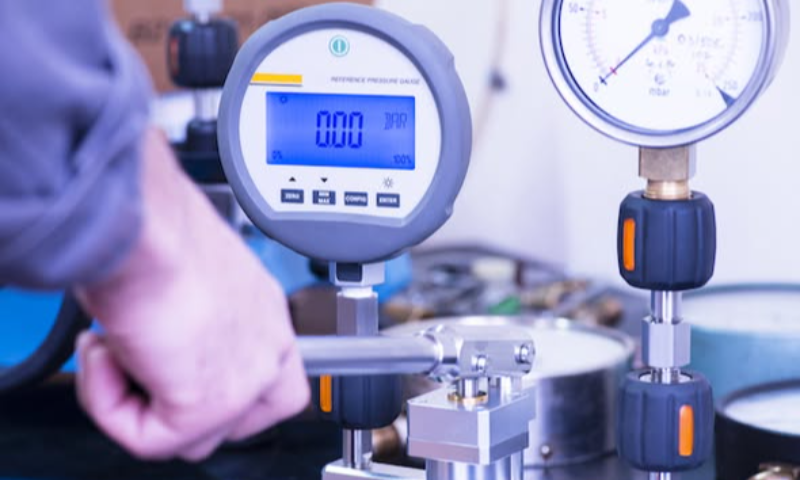 Стандарт, хэмжил зүйн газрын Хэмжил зүйн бодлогын газрын Хэмжил зүйн хүрээлэнгээс Даралт, температурын хэмжлийн төрлөөр шалгалт тохируулгын үйл ажиллагаа эрхэлдэг лабораториудын ур чадварыг үнэлэх, үр дүнгийн үнэн бодит байдлыг хангах, чанар хангалтыг сайжруулах зорилгоор “Үндэсний лаборатори хоорондын харьцуулалт”-ыг зохион байгууллаа.